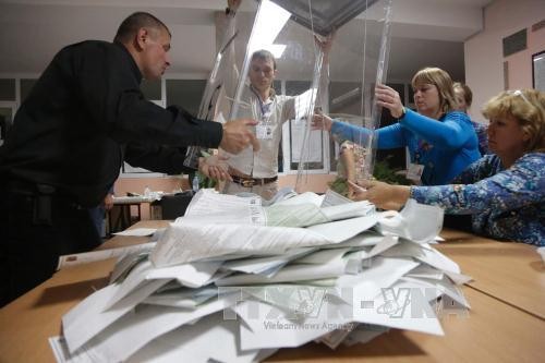 Ruling United Russia party leads the election of the State Duma - ảnh 1